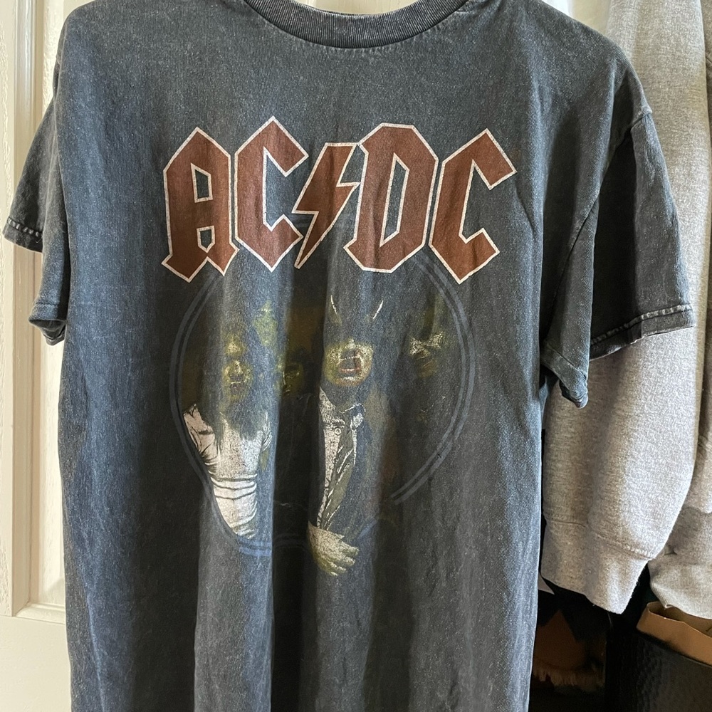 AC/DC tshirt